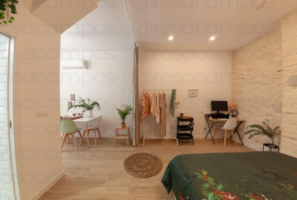 Rb - Urban Loft Retreat, Comfort & Good Location Валенсия Екстериор снимка